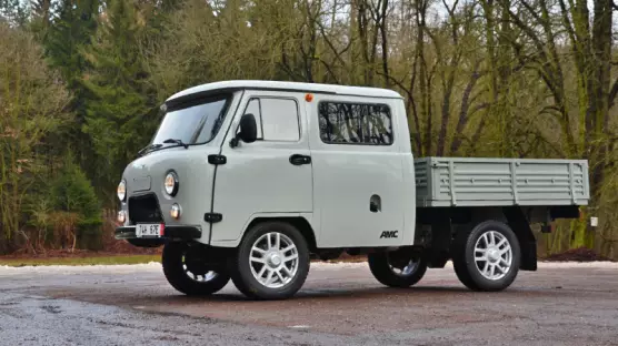 UAZ 390945 Farmer