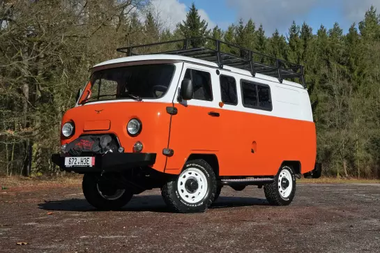 UAZ 3909 Combi Expedition