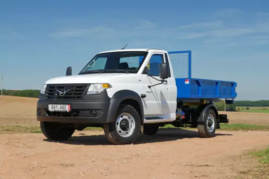 UAZ 23602 Profi Singlecab container