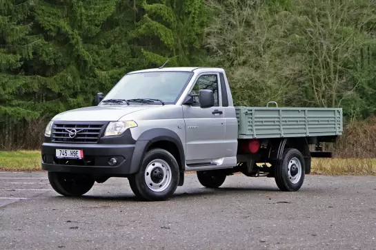 UAZ 23602 Profi Singlecab valník