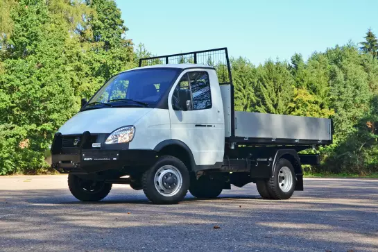 GAZelle 4x4 33027 tipper