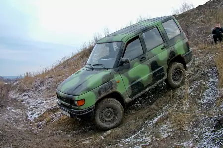 UAZ 3160 camouflage