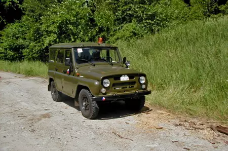 Military UAZ 3151