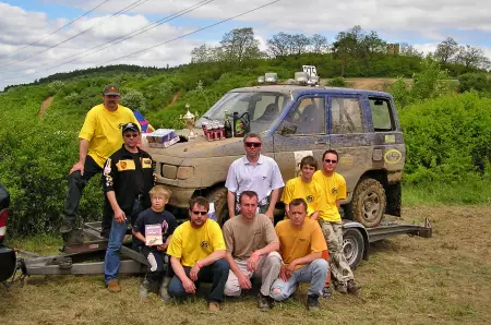 Závodní UAZ Combat