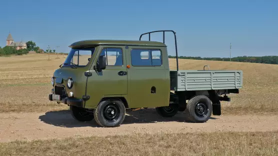 UAZ 390945 Farmer
