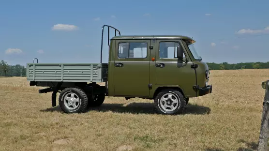 UAZ 390945 Farmer