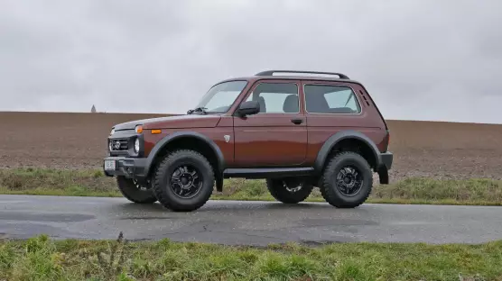 Lada Niva Legend Bronto