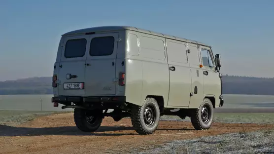 UAZ 3741 Cargo