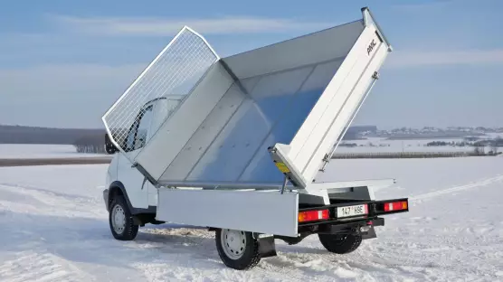 Sobol 4x4 23107 tipper 